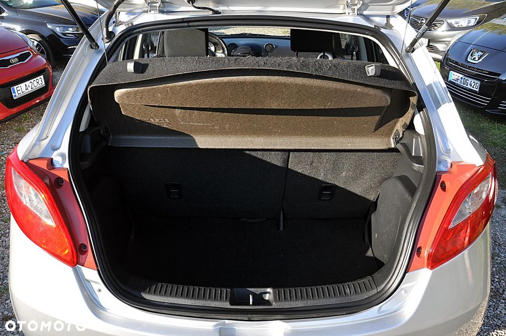 Mazda 2 1.5 Dynamic - 30