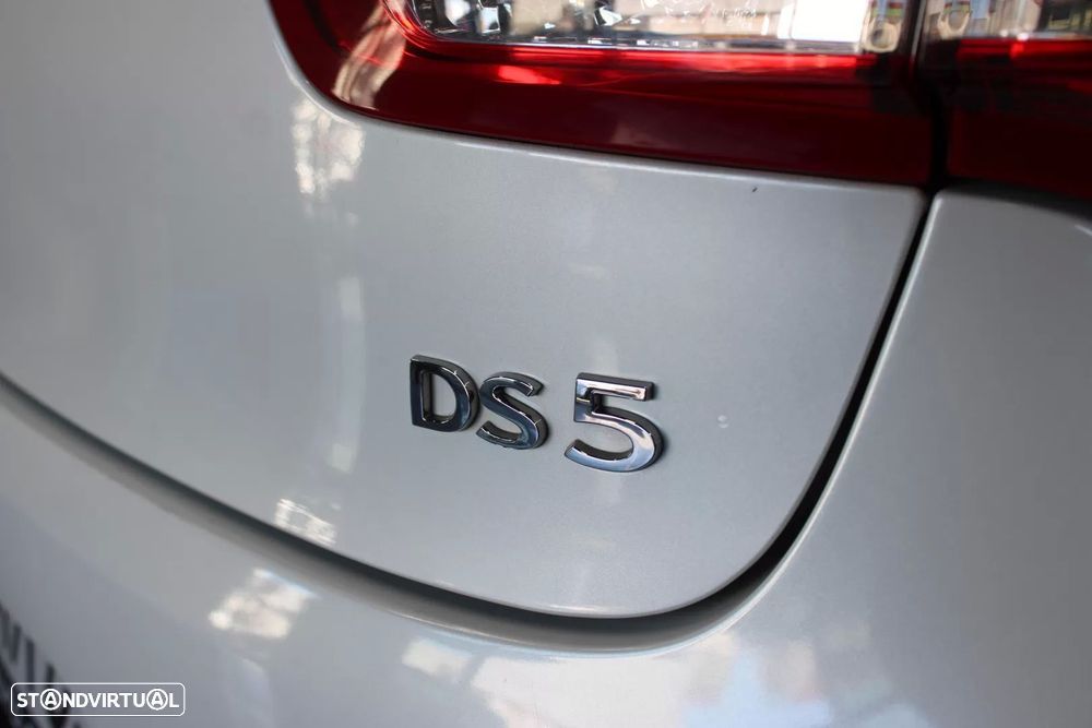 DS DS5 2.0 Hybrid4 Sport Chic - 23