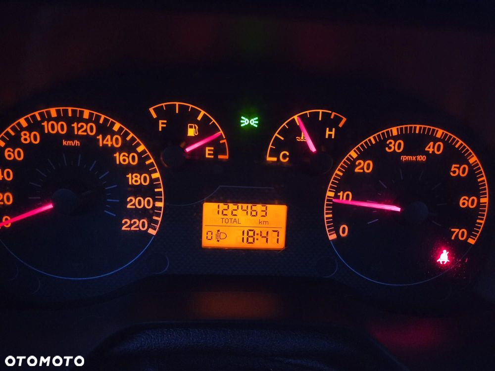 Fiat Grande Punto 1.4 8V - 7