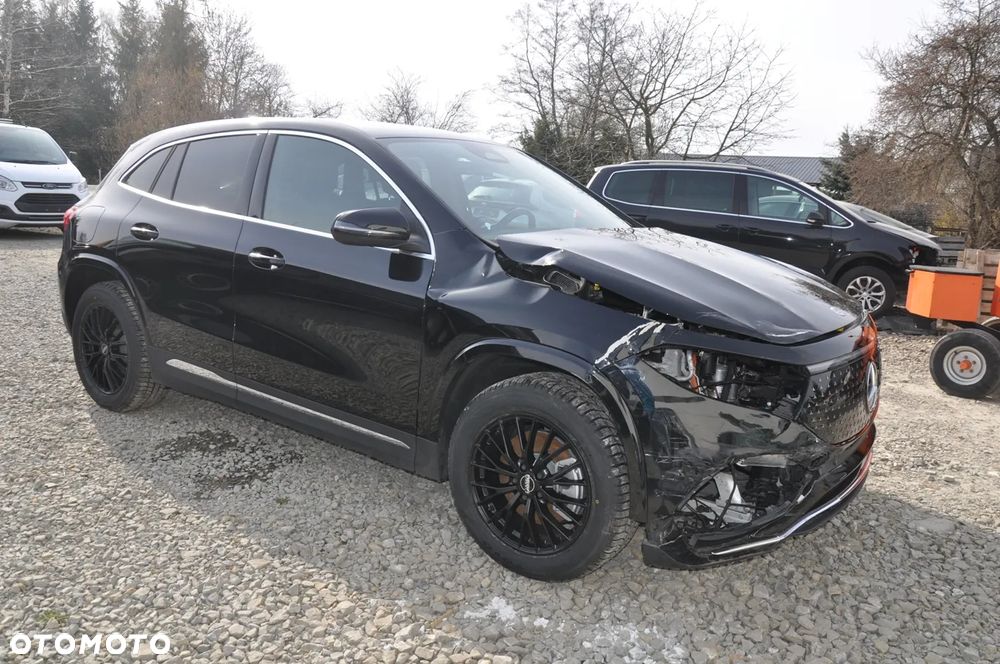 Mercedes-Benz EQA 250+ AMG Line - 6