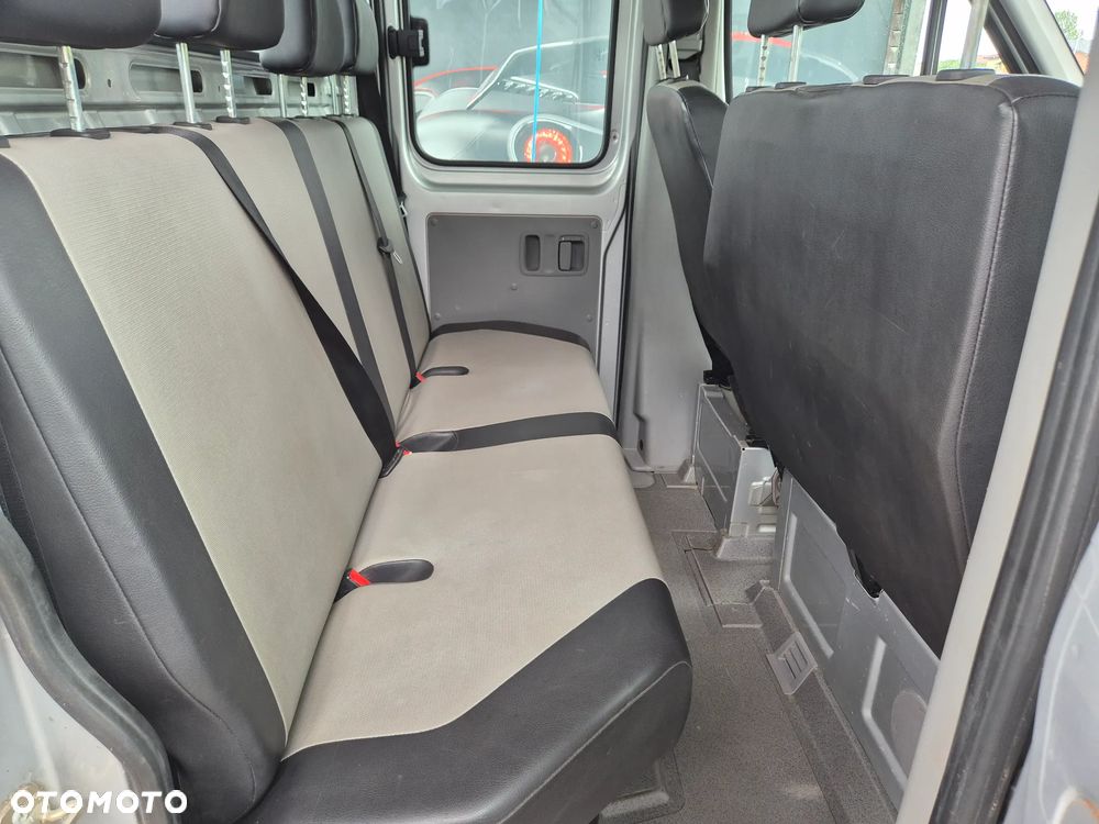 Volkswagen CRAFTER - 23
