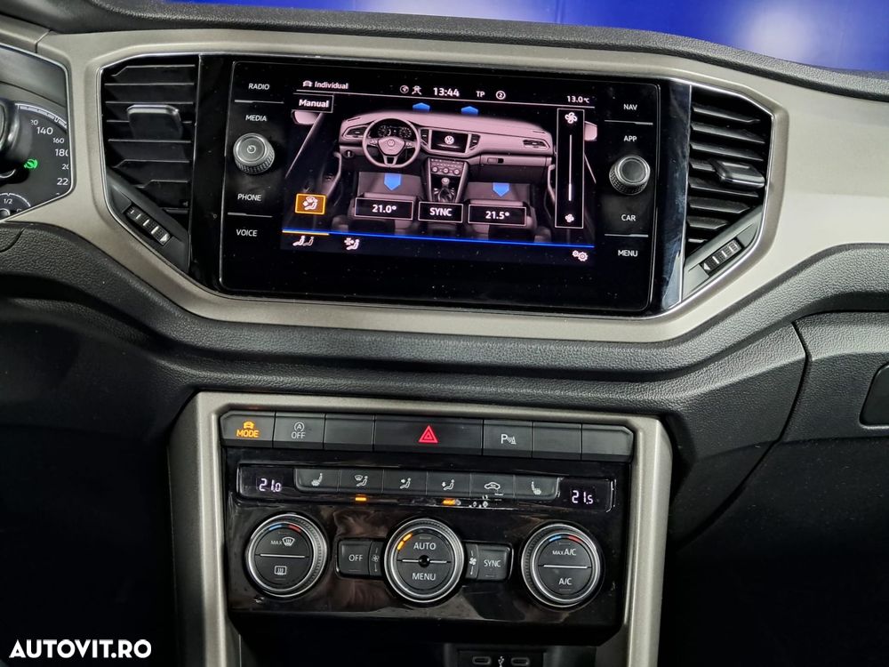 Volkswagen T-Roc - 24