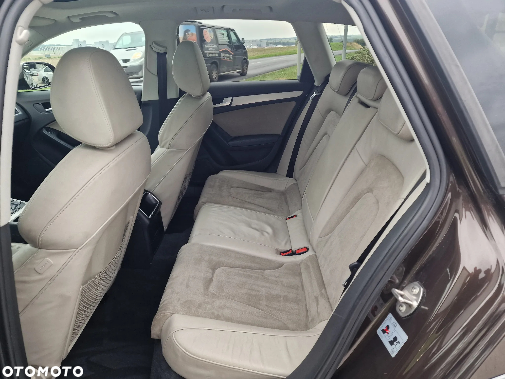 Audi A4 Allroad 2.0 TDI Quattro - 22