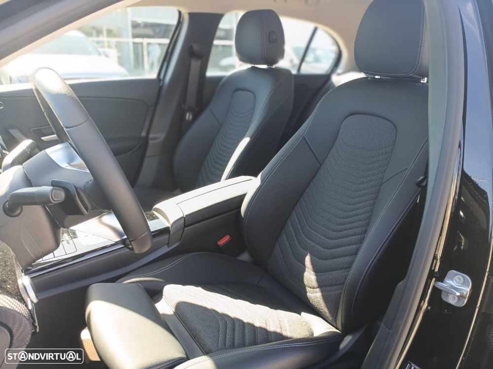 Mercedes-Benz A 250 e Progressive - 4