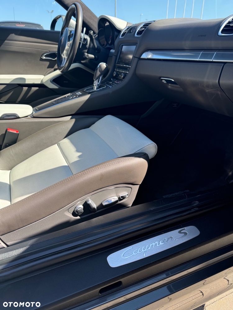 Porsche Cayman - 11