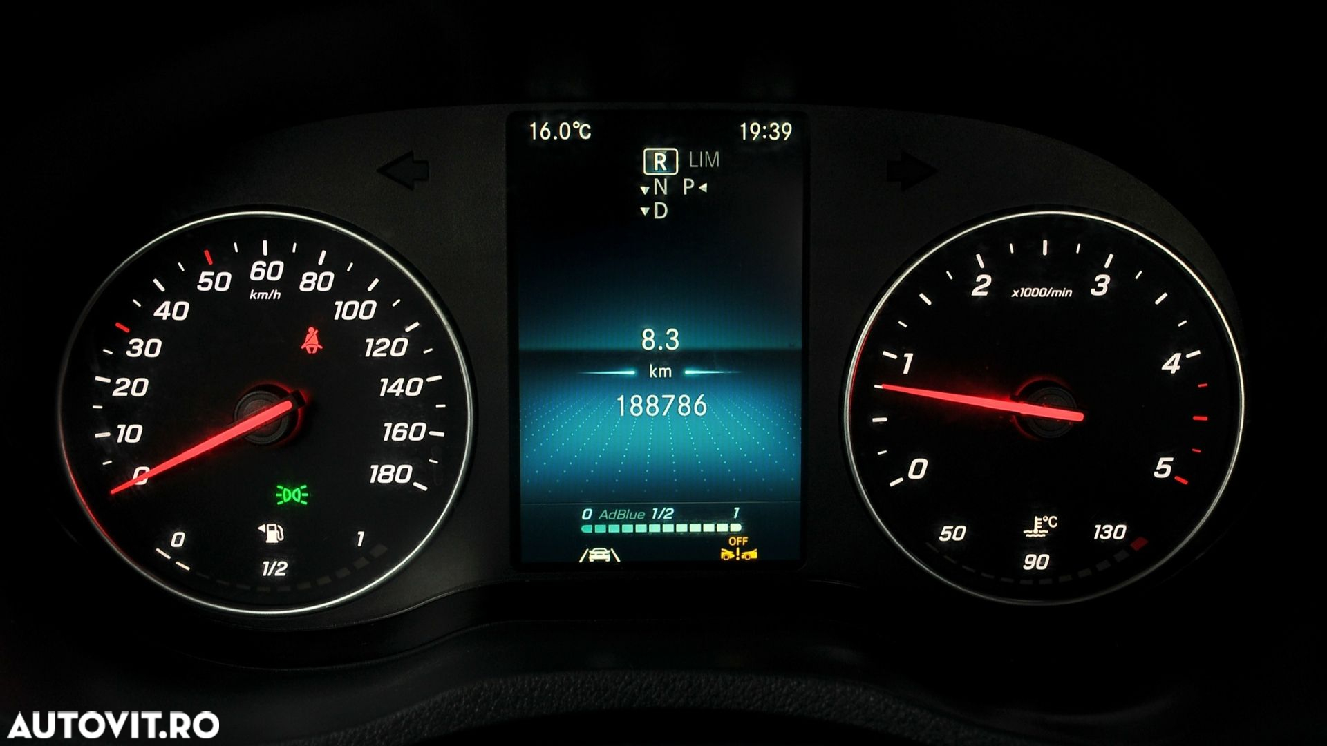Mercedes-Benz Sprinter 516 CDI Standard HA 7G-TRONIC Plus - 17