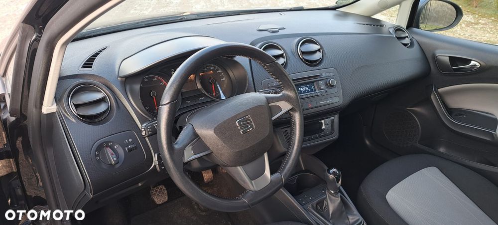 Seat Ibiza 1.4 16V Style - 11