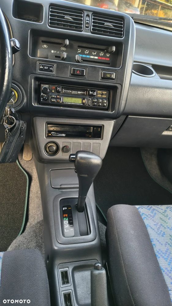 Toyota RAV4 2.0 Fun - 9