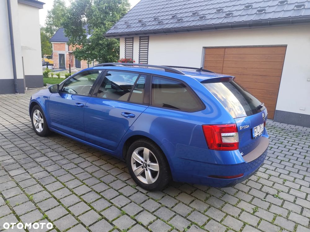 Skoda Octavia - 8