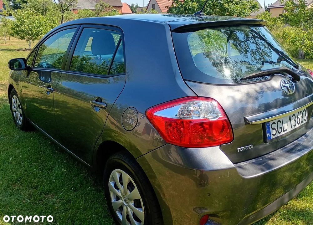 Toyota Auris 1.33 VVT-i Life - 5