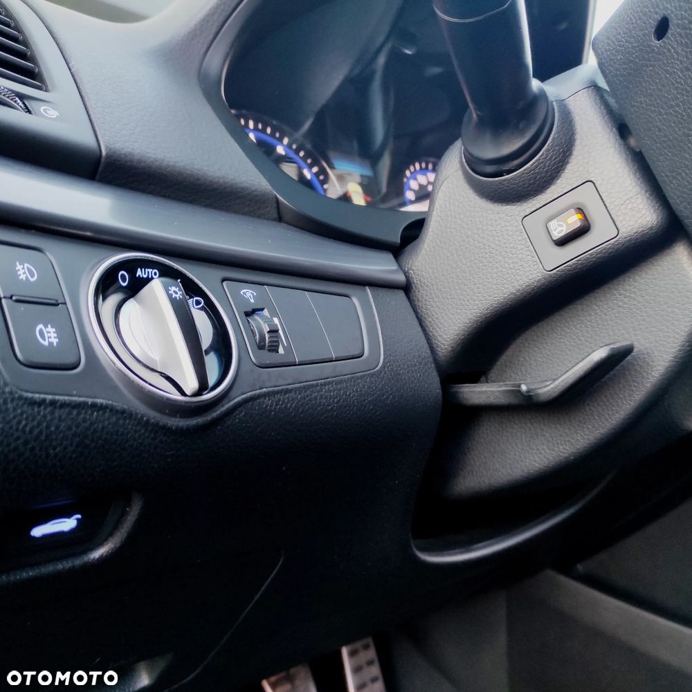 Hyundai i40 2.0 GDI Premium - 28