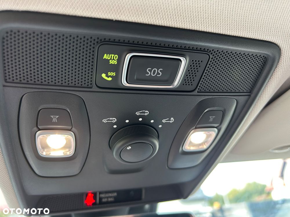 Renault Captur 1.3 TCe Intens EDC - 28