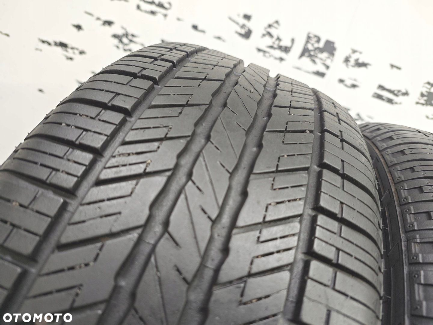 235/55R17 hankook opony letnie 6,5mm 50577 - 2