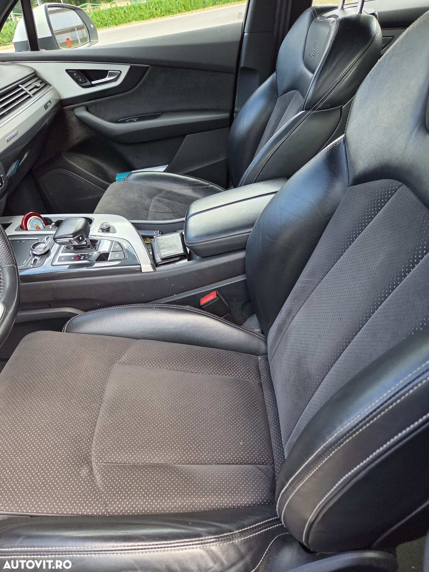 Audi Q7 3.0 ultra TDI Quattro Tiptronic - 5