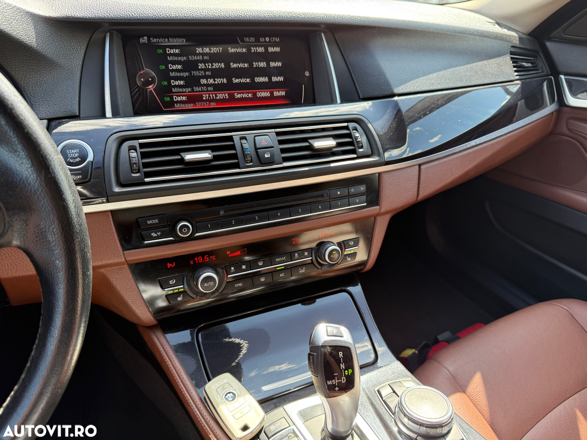BMW Seria 5 520d xDrive Aut. Luxury Line - 33