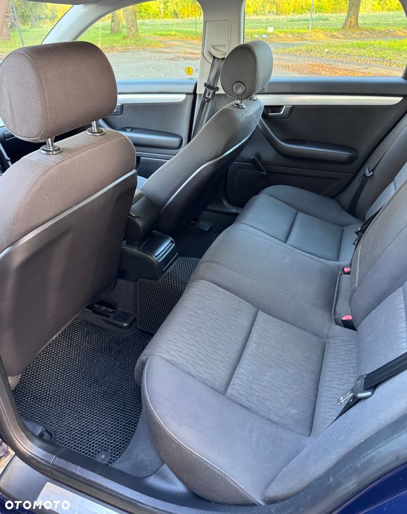 Audi A4 Limousine 1.6 - 16