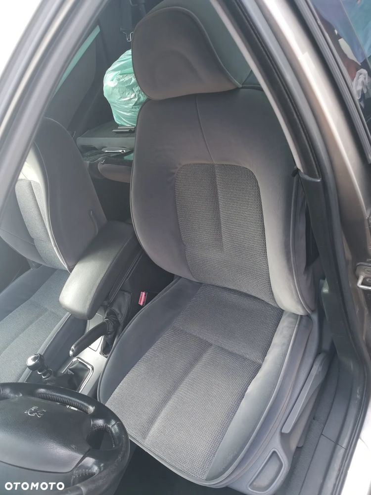 Peugeot 407 HDi 135 - 8
