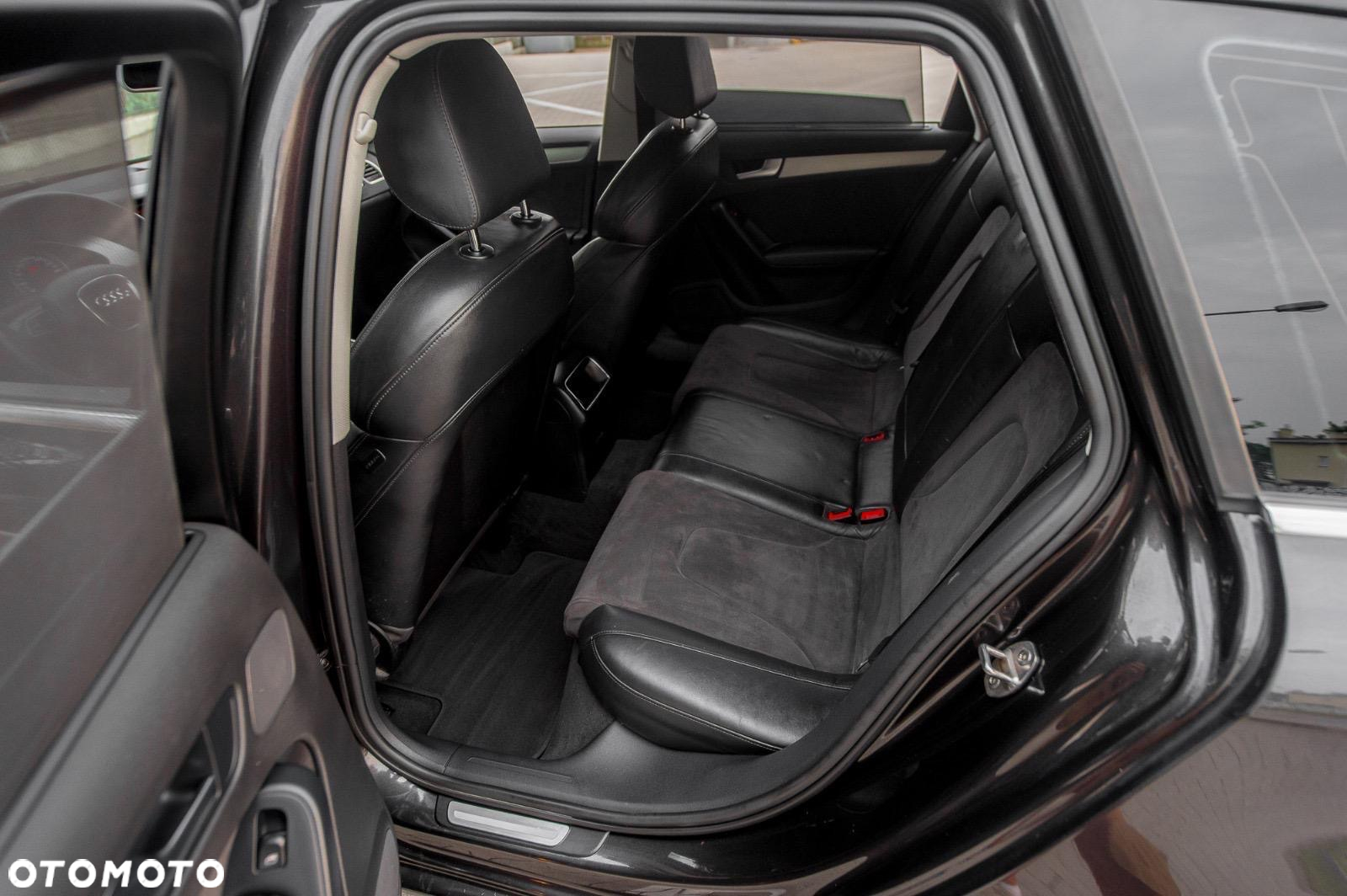 Audi A4 Avant 2.0 TFSI quattro Ambiente - 20
