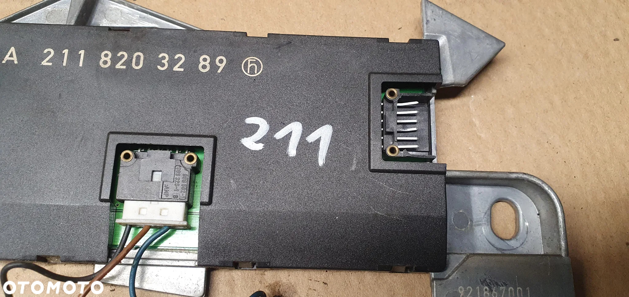 Wzmacniacz anteny moduł Mercedes W211 A2118203289 - 7
