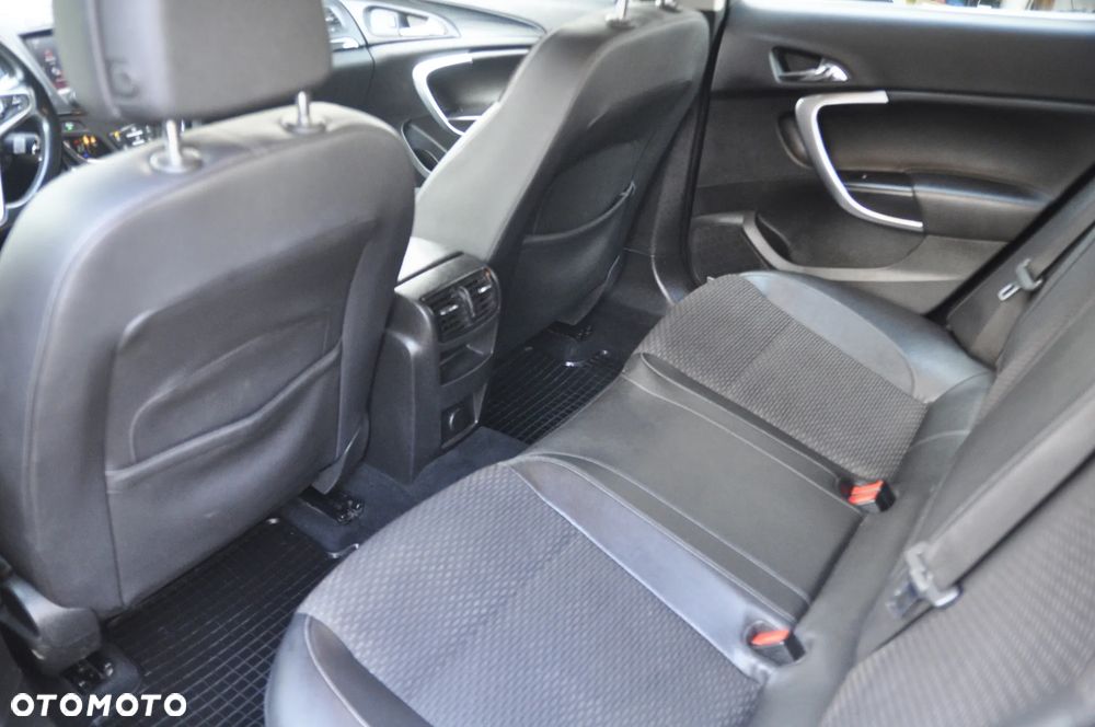 Opel Insignia 2.0 CDTI Executive S&S - 6