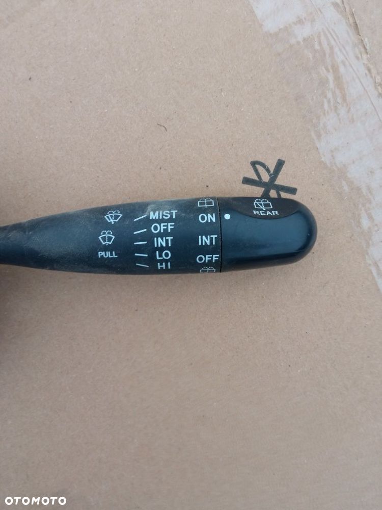 Przełącznik wycieraczek Toyota RAV4 II K11 - 2