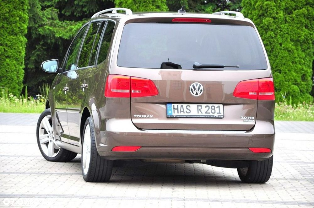 Volkswagen Touran - 17