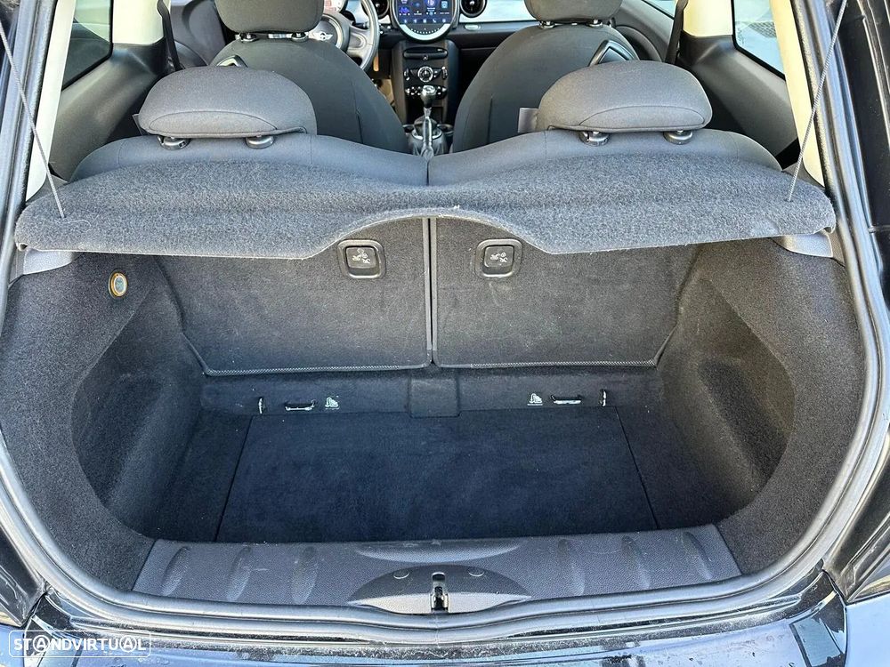 MINI 3 Portas One D - 13