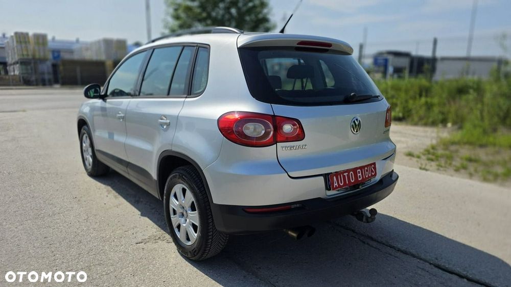 Volkswagen Tiguan - 7