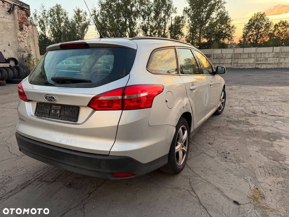 Ford Focus 1.6 TDCi Titanium - 6