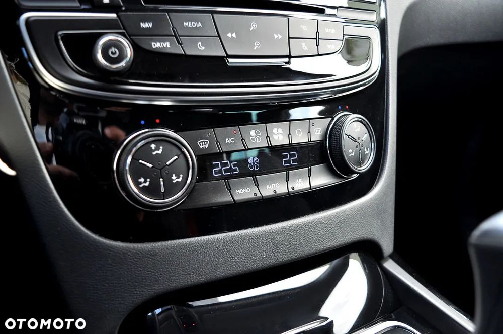 Peugeot 508 RXH BlueHDi 180 EAT6 Stop&Start - 34