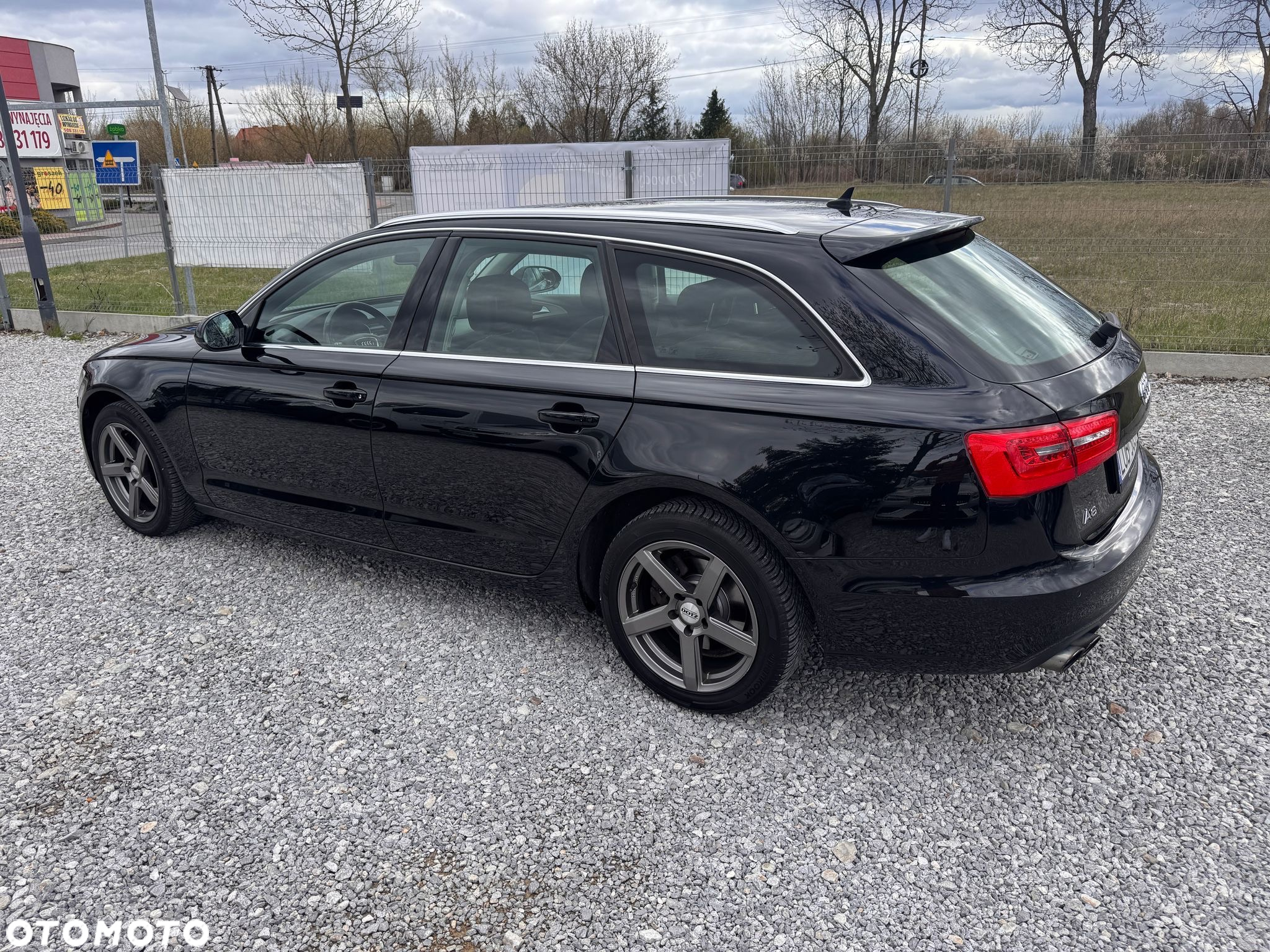 Audi A6 Avant 2.0 TDI Ultra S tronic - 18
