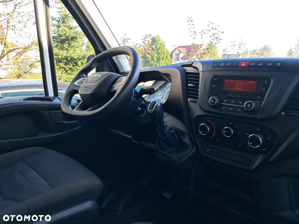 Iveco 50C16  KONTENER+WINDA 1TONA SALON POLSKA 8-palet - 15