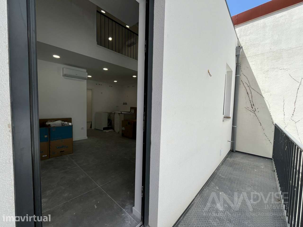 Apartamento T1+1 Venda em Viseu,Viseu - Grande imagem: 2/21