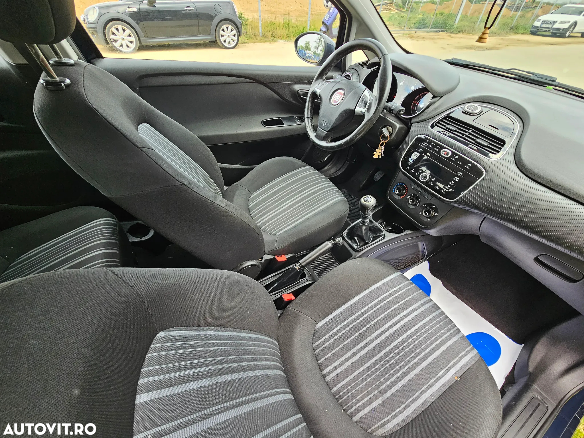 Fiat Punto 1.2 8V Easy - 17