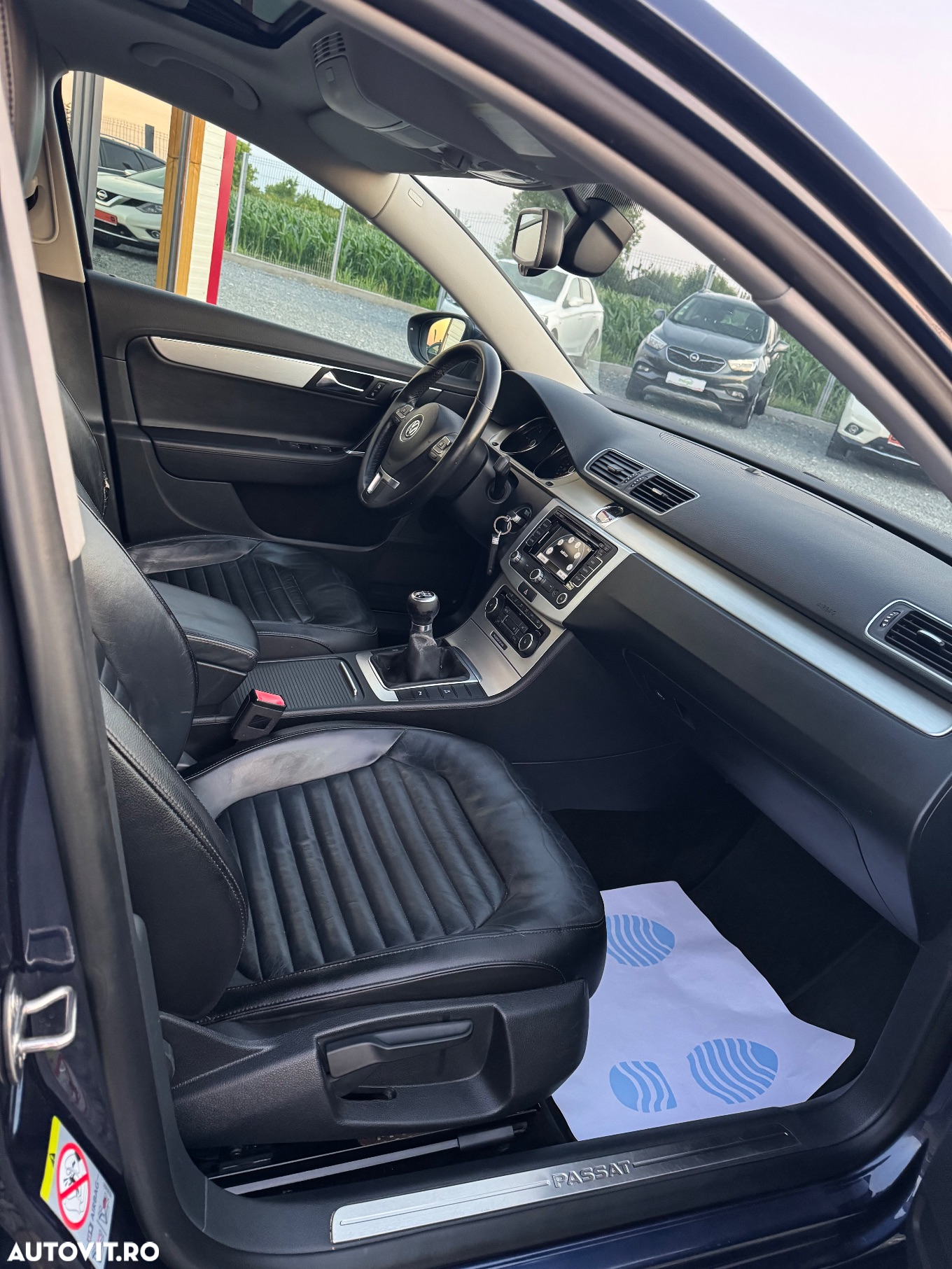 Volkswagen Passat Variant 1.6 TDI (BlueMotion Technology) Comfortline - 9