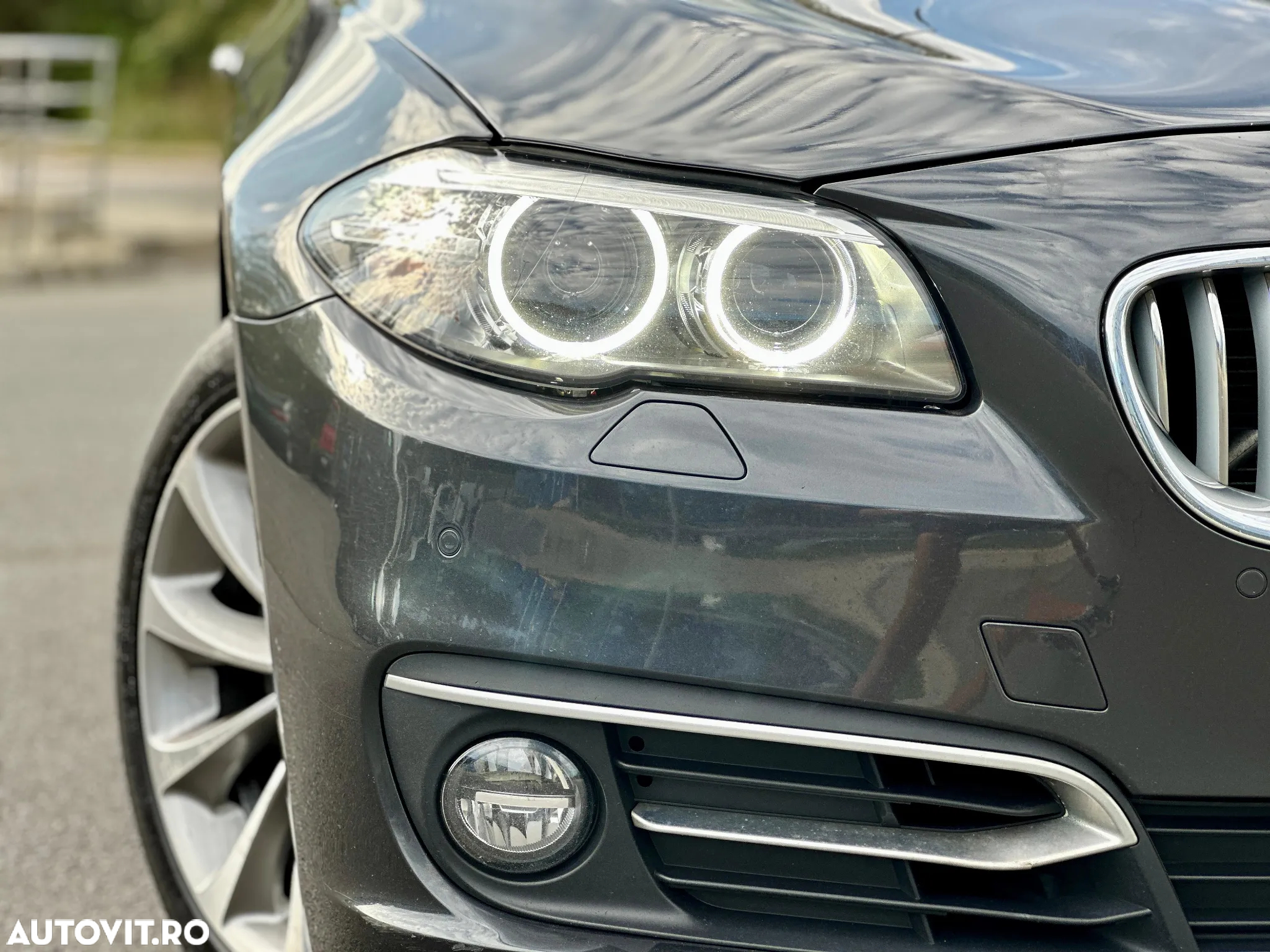 BMW Seria 5 520d Touring Aut. Modern Line - 15