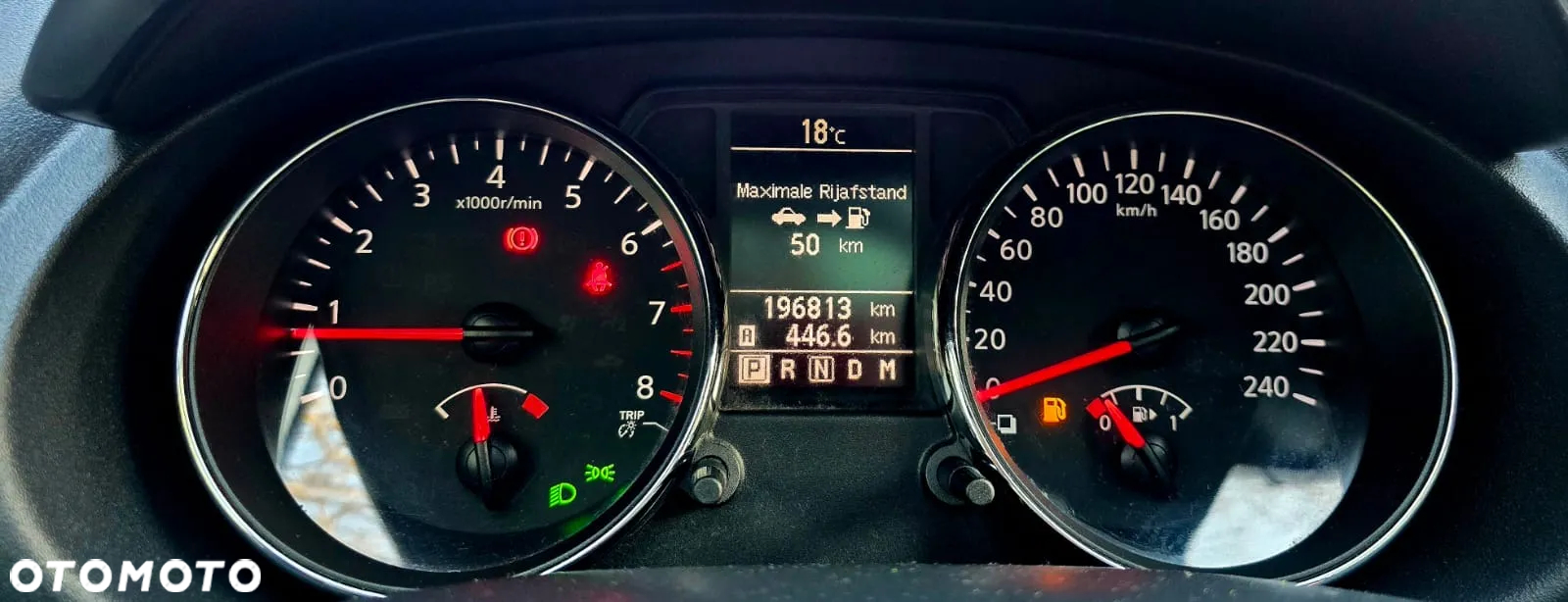 Nissan Qashqai 2.0 CVT lounge - 24