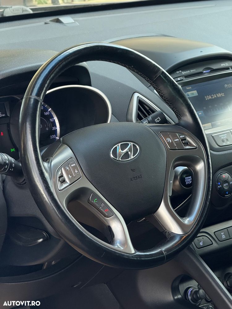 Hyundai ix35 2.0 CRDI 4WD Automatik Style - 21