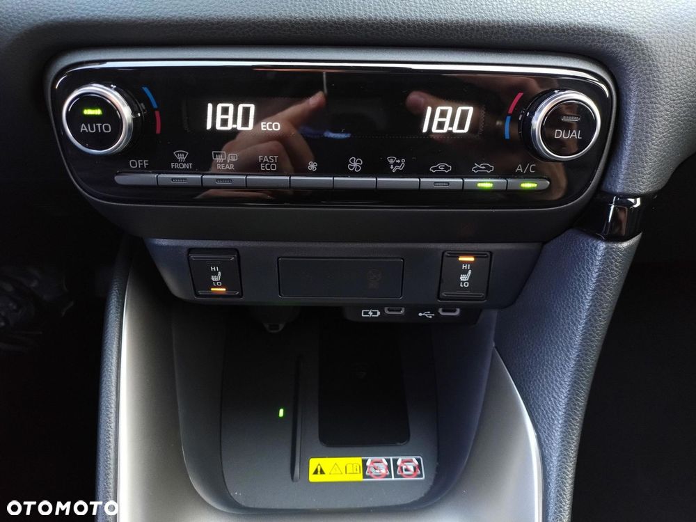 Mazda 2 - 23