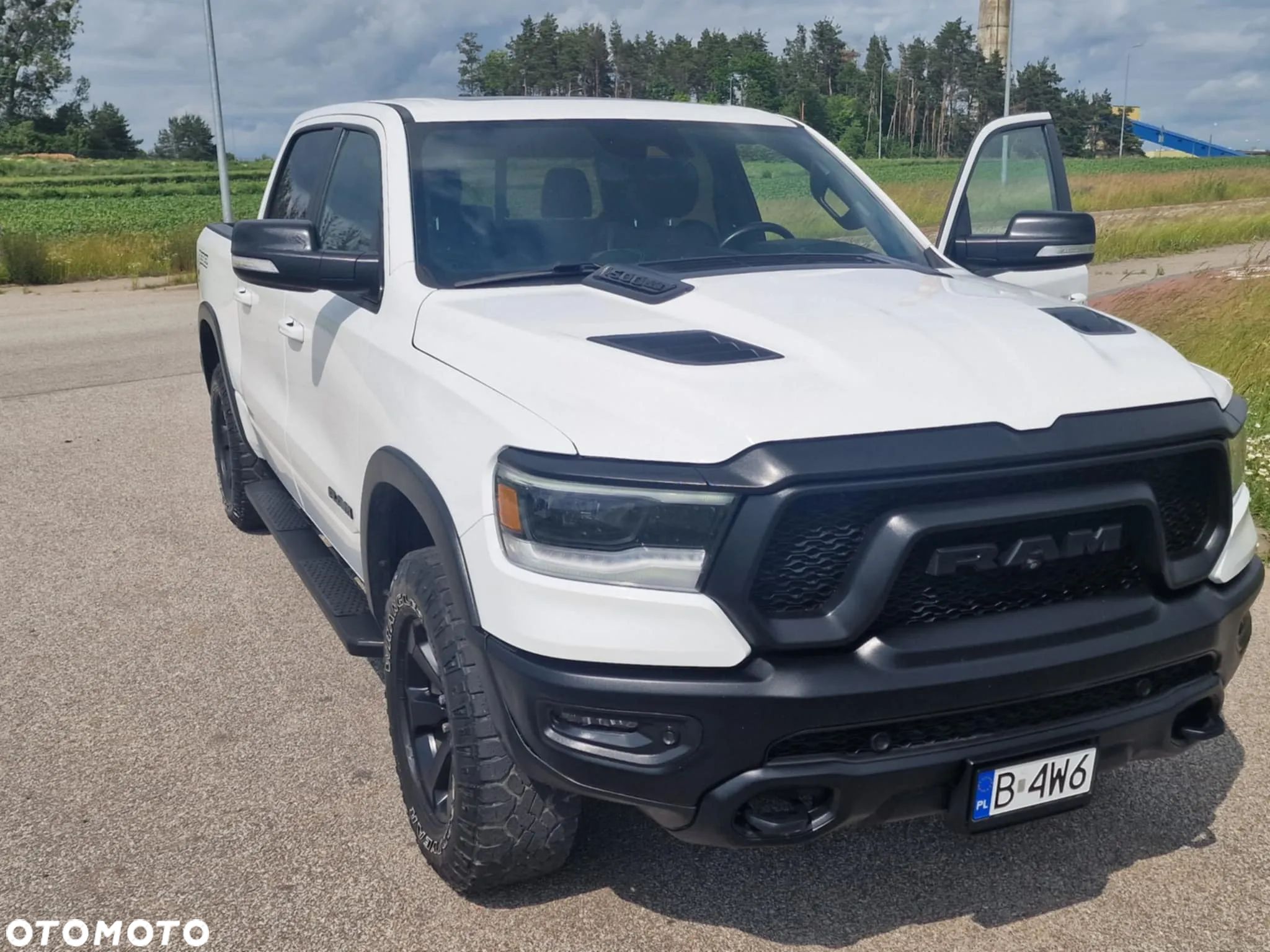 Dodge RAM 1500 5.7 4x4 - 1