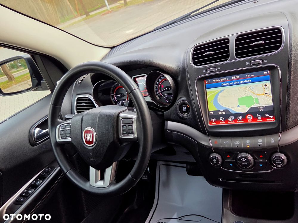 Fiat Freemont 2.0 Multijet 16V DPF Automatik Allrad Cross - 2