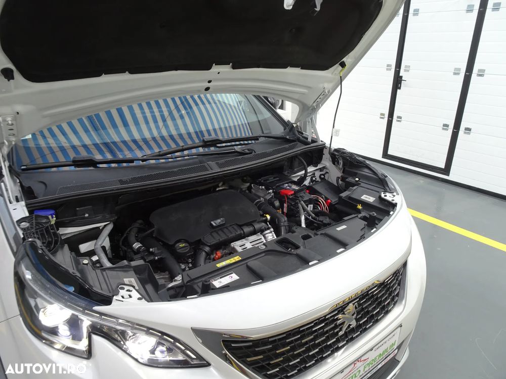 Peugeot 3008 1.2 PureTech Turbo S&S EAT6 GT-Line - 25