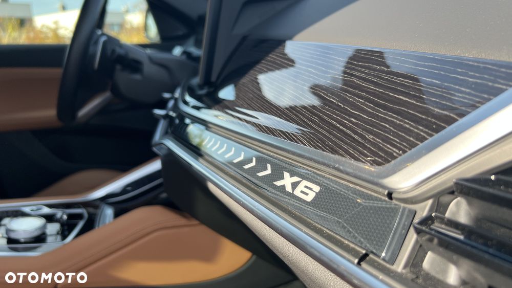 BMW X6 xDrive40i mHEV sport - 17
