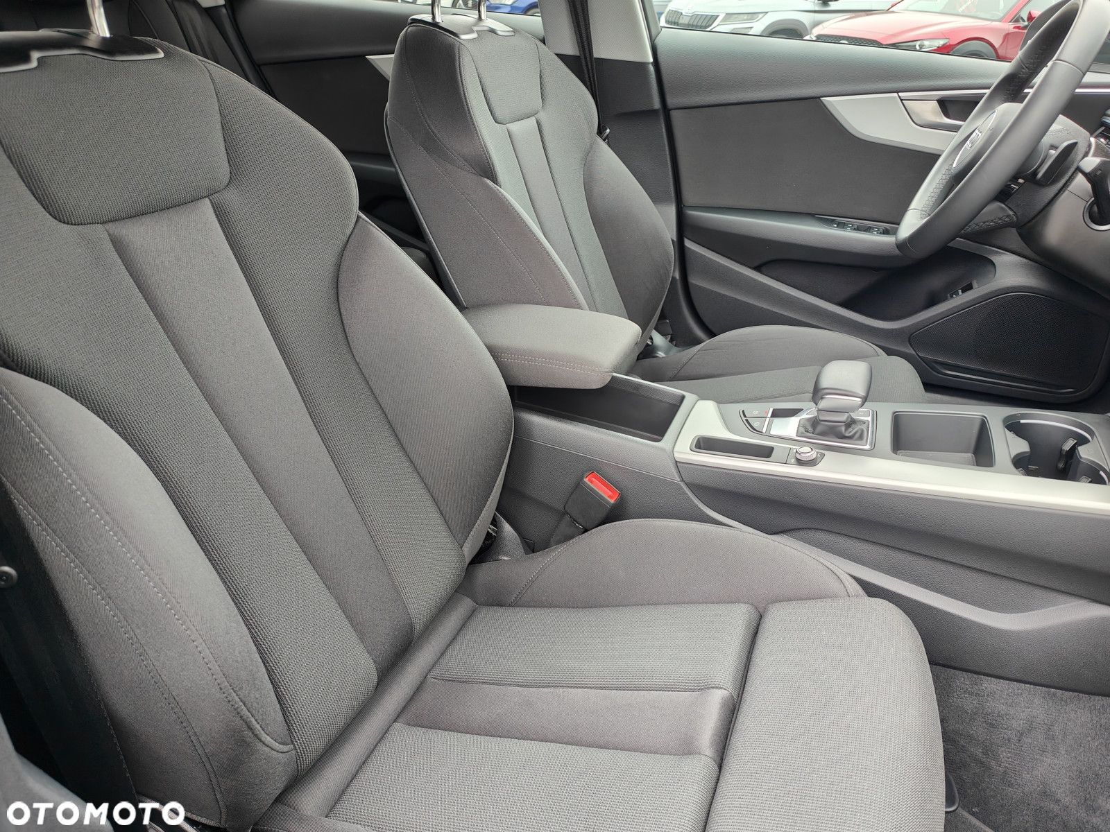 Audi A4 - 16