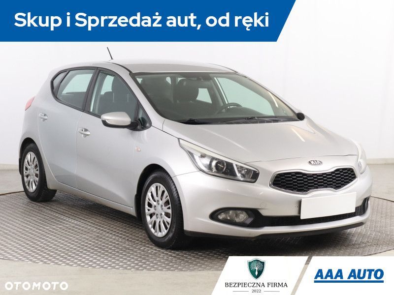 Kia Ceed - 3