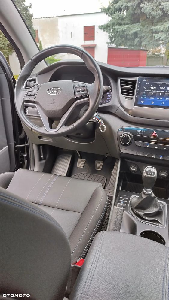 Hyundai Tucson blue 1.7 CRDi 2WD Passion - 12