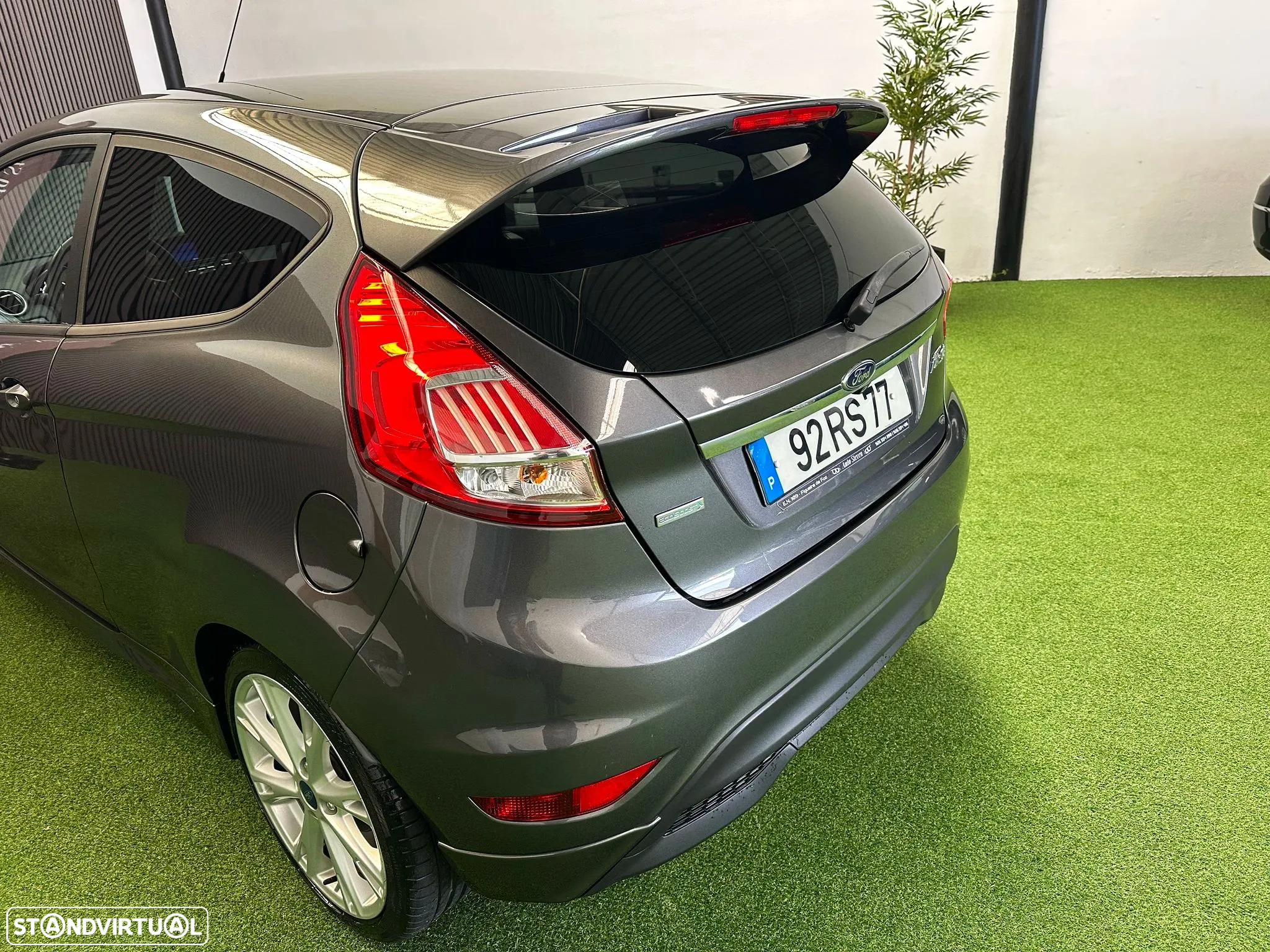 Ford Fiesta 1.0 T EcoBoost STLine - 9