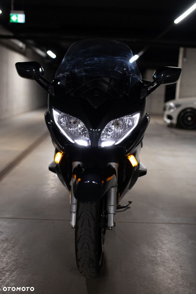 Yamaha FJR - 1