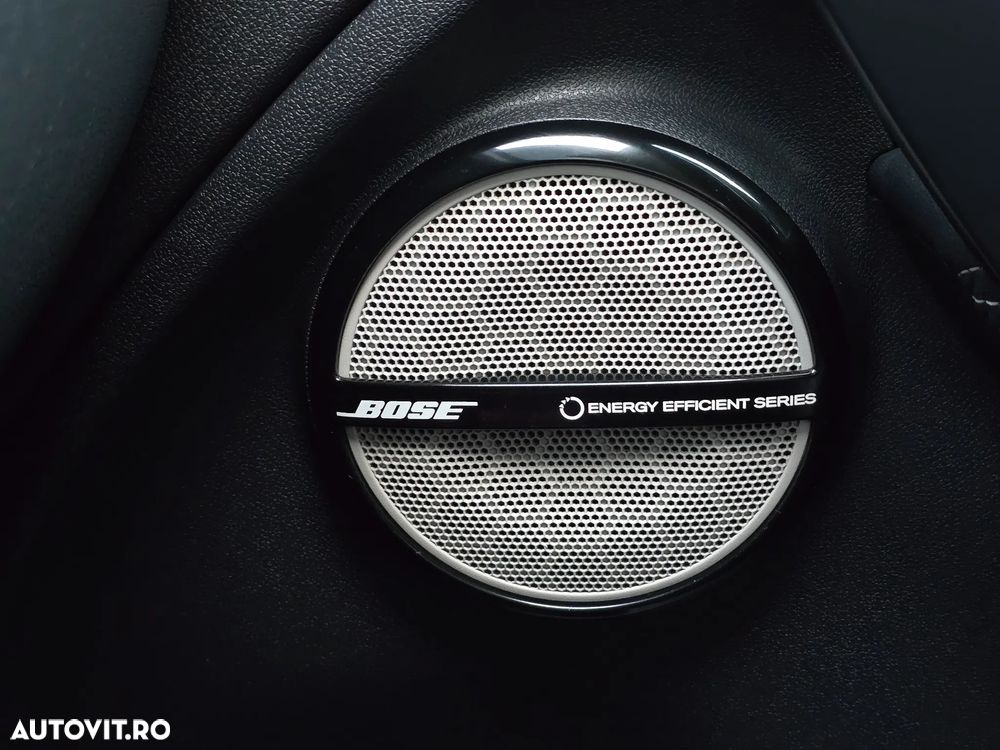 Renault Megane ENERGY dCi 130 Start & Stop Bose Edition - 14