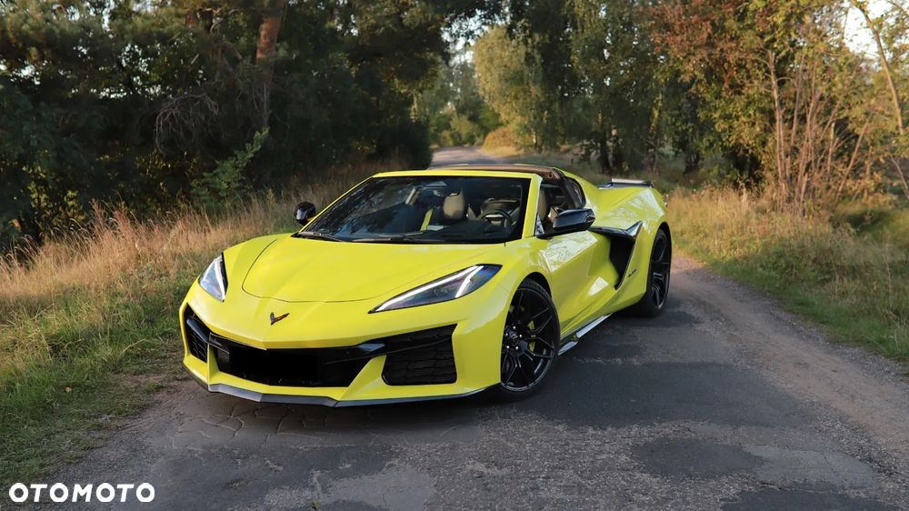 Chevrolet Corvette - 8